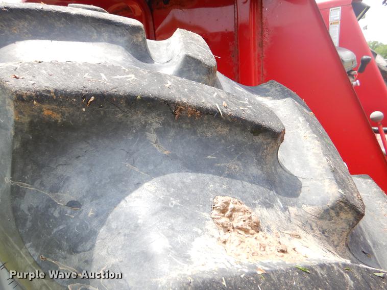 image for item EI9176 2005 McCormick C90 tractor