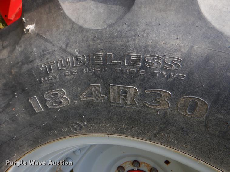 image for item EI9176 2005 McCormick C90 tractor