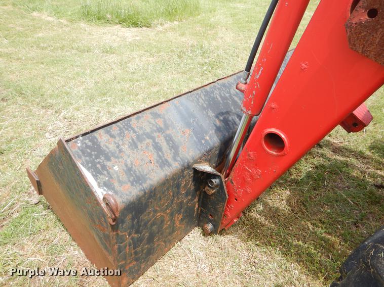 image for item EI9176 2005 McCormick C90 tractor