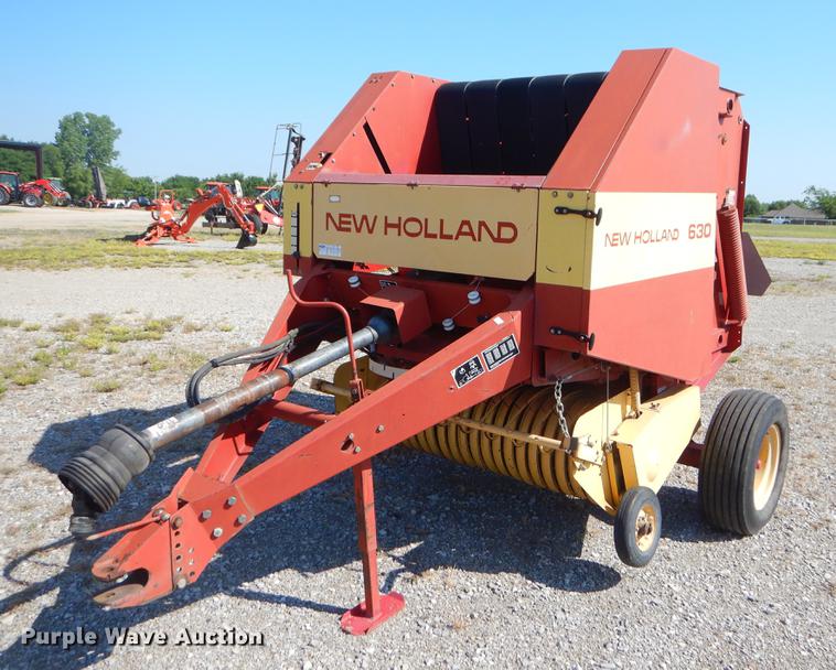 image for item EI9248 New Holland 630 round baler