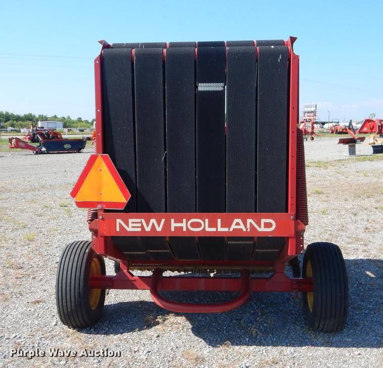 image for item EI9248 New Holland 630 round baler