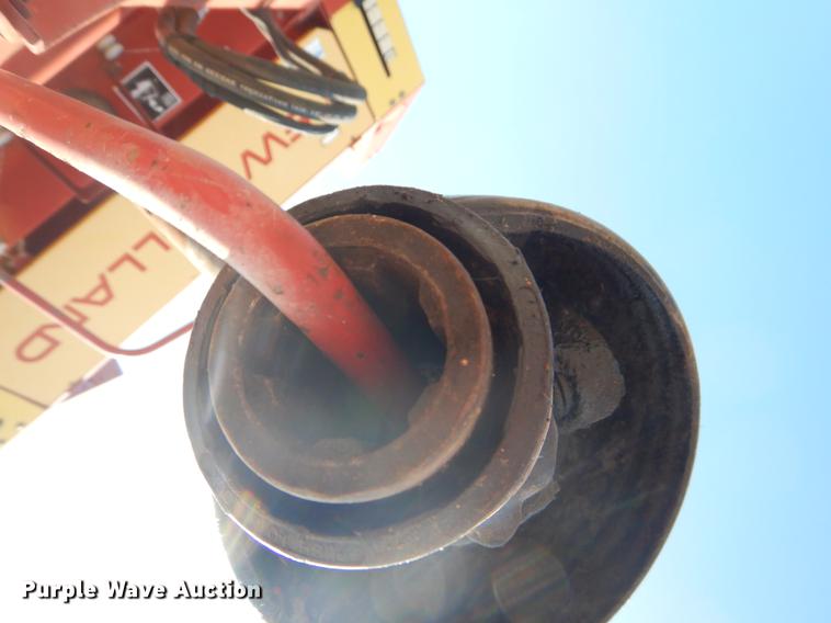 image for item EI9248 New Holland 630 round baler