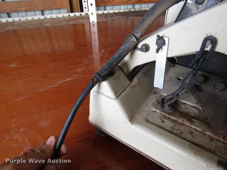 image for item EI9334 Makita metal chop saw