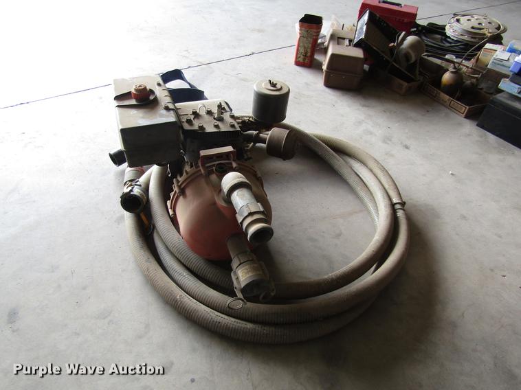 image for item EI9336 Water pump