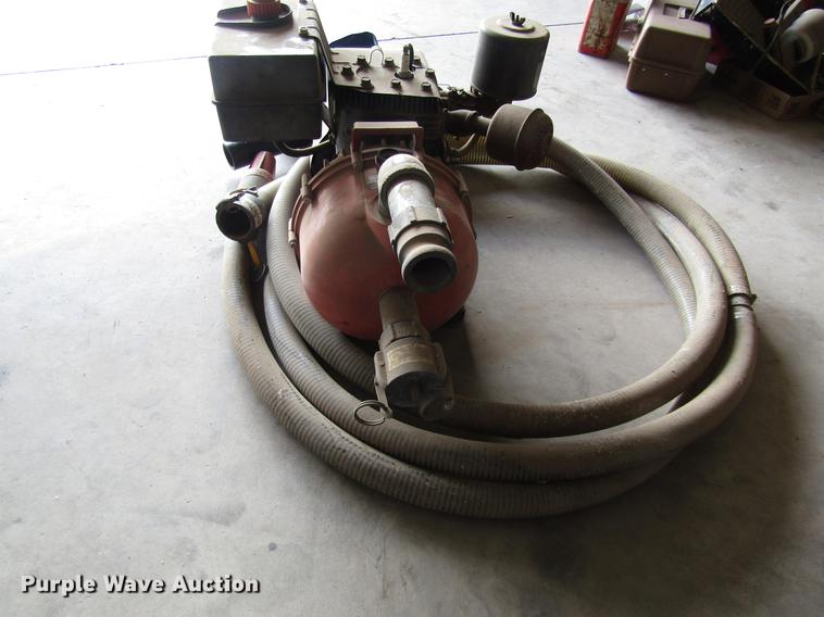 image for item EI9336 Water pump