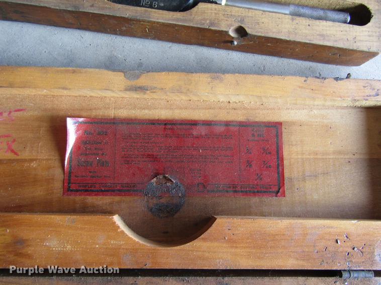 image for item EI9340 Tools