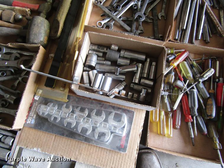 image for item EI9341 Hand tools