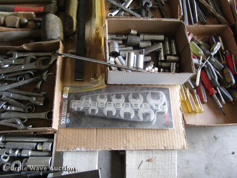 image for item EI9341 Hand tools