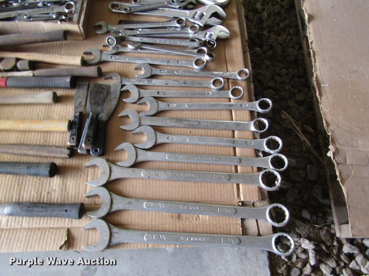 image for item EI9341 Hand tools