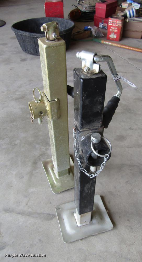 image for item EI9342 (2) jackstands