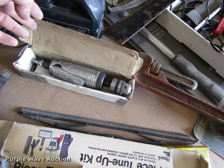 image for item EI9343 Power and hand tools