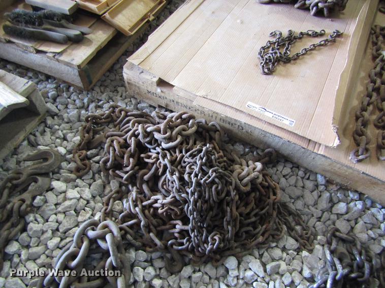 image for item EI9347 Tow and log chains