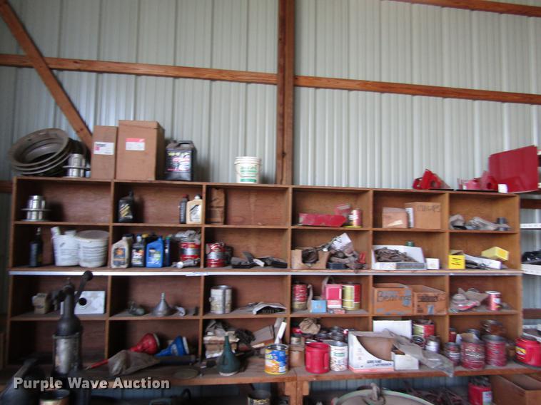 image for item EI9351 Hardware and parts