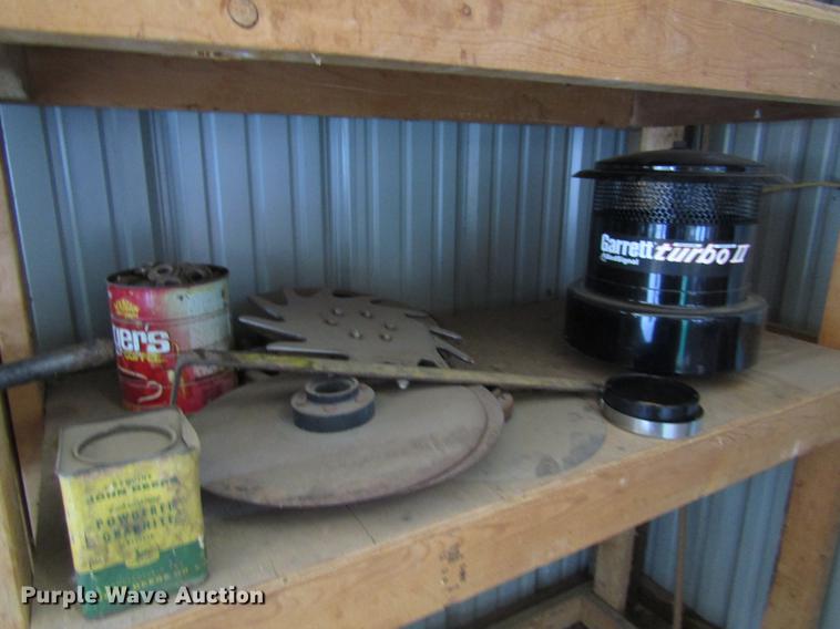 image for item EI9351 Hardware and parts