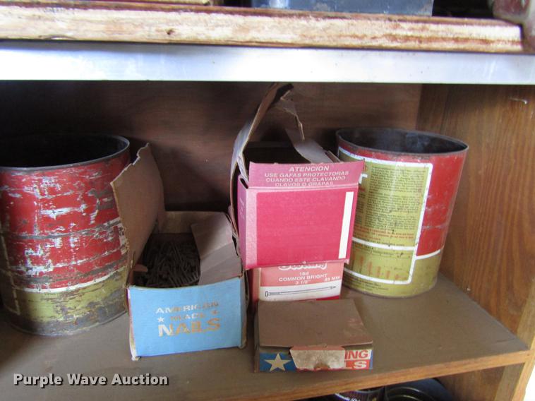 image for item EI9351 Hardware and parts