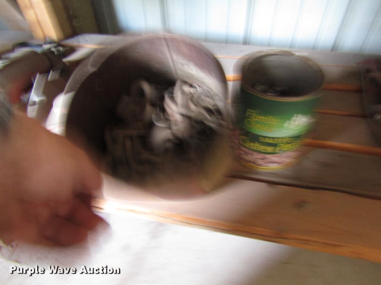 image for item EI9351 Hardware and parts