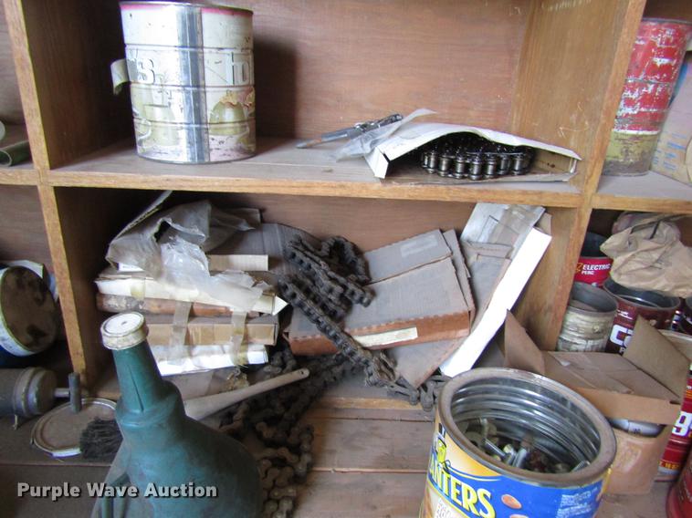 image for item EI9351 Hardware and parts