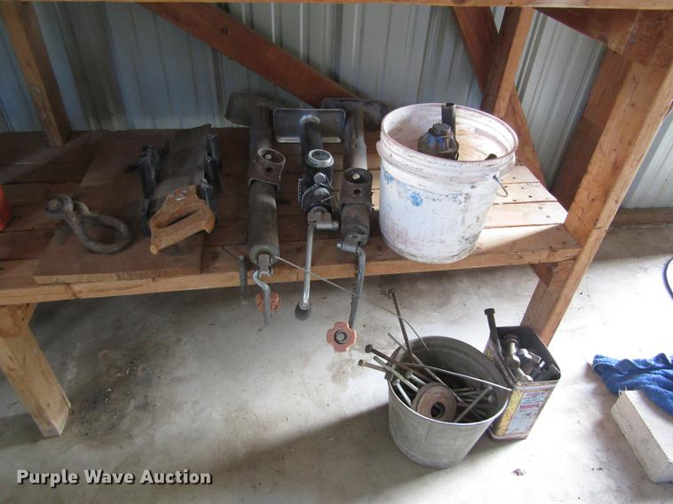 image for item EI9353 Tools