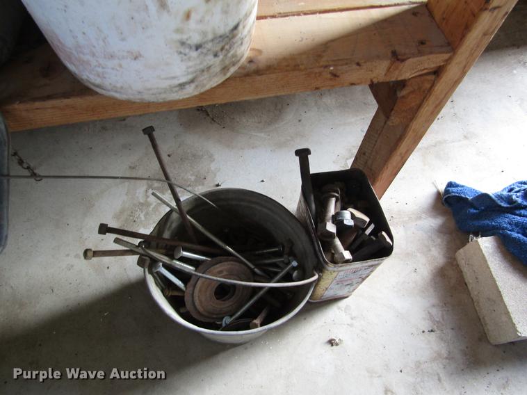 image for item EI9353 Tools