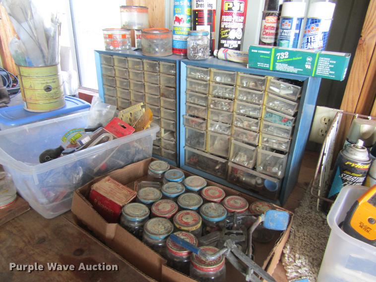 image for item EI9353 Tools