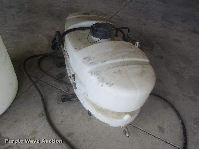 image for item EI9355 (2) sprayers