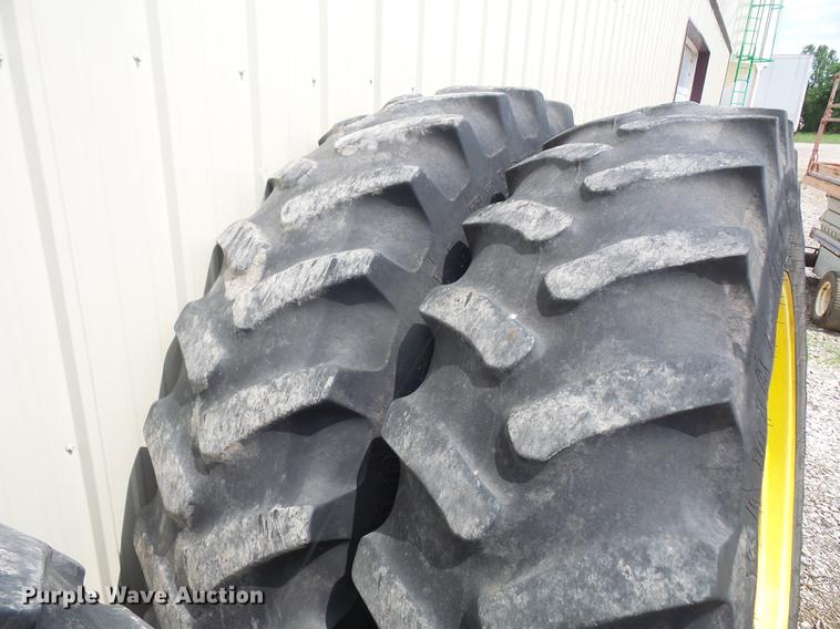 image for item EJ9439 (4) tires and wheels