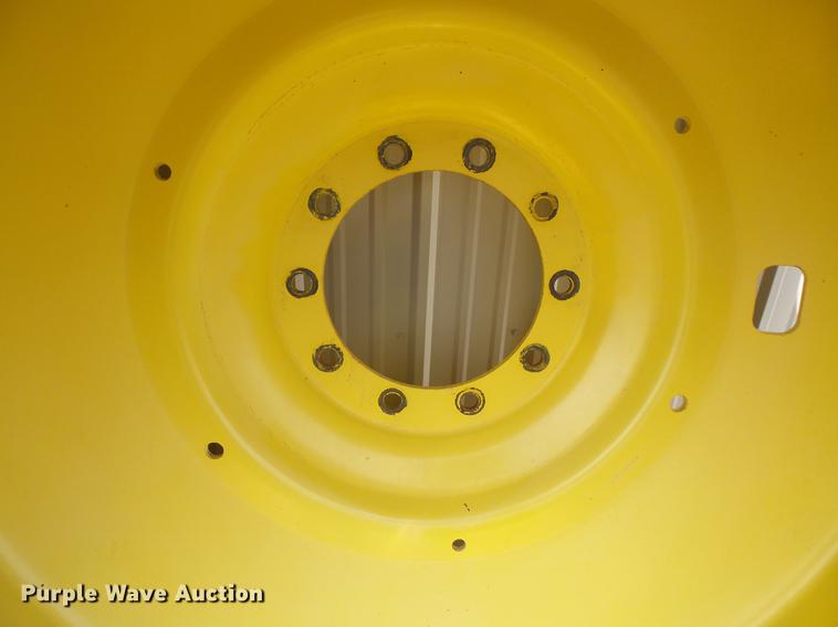 image for item EJ9439 (4) tires and wheels