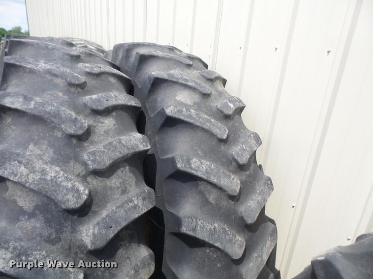 image for item EJ9439 (4) tires and wheels