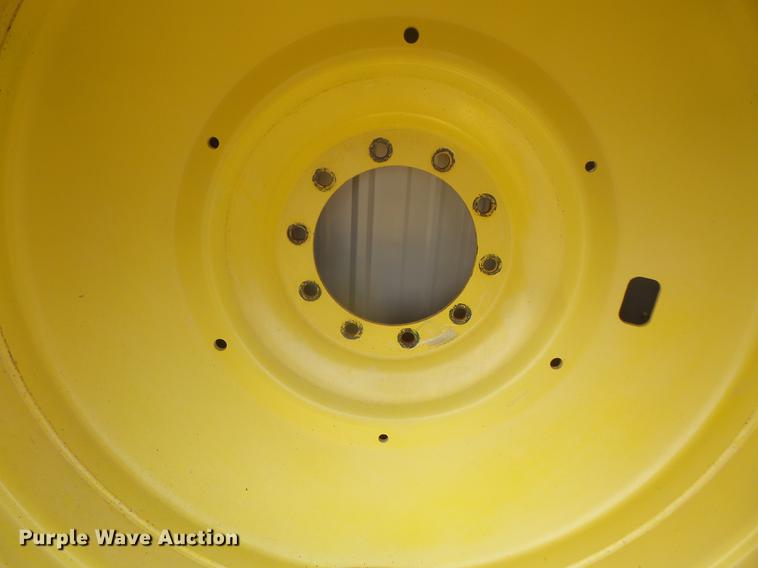 image for item EJ9439 (4) tires and wheels