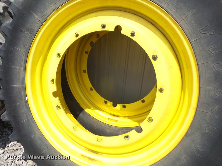 image for item EJ9440 (4) tires and wheels