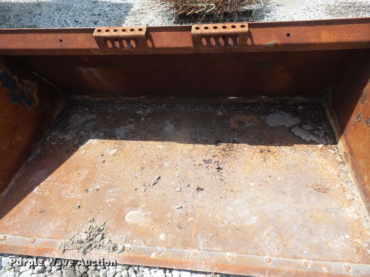 image for item EJ9443 73"W skid steer bucket