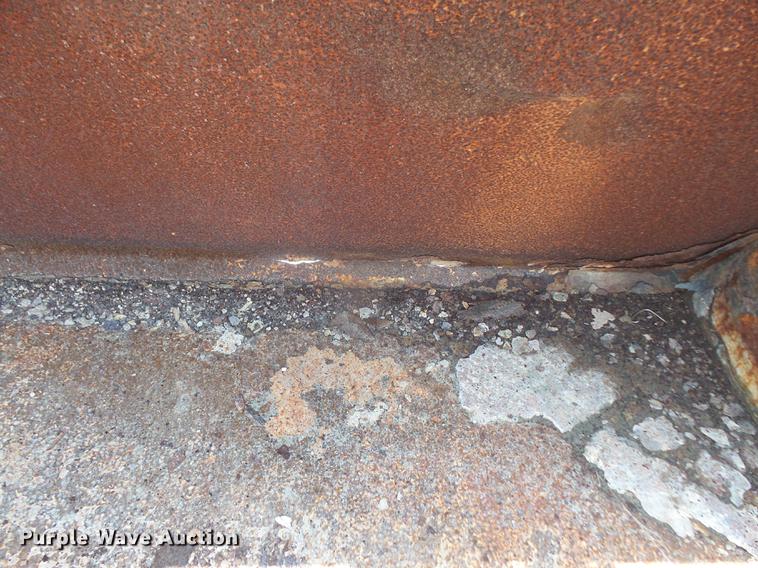 image for item EJ9443 73"W skid steer bucket