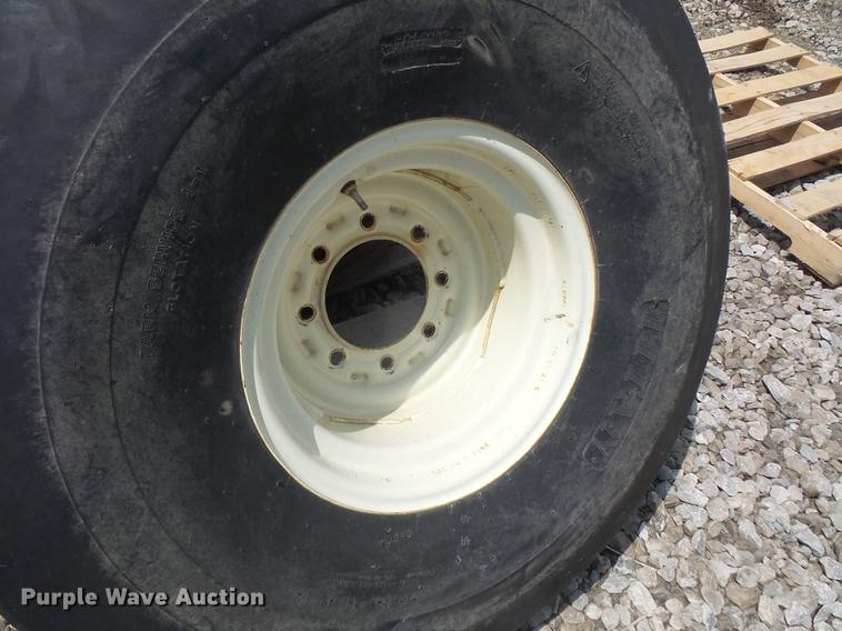 image for item EJ9446 (4) Titan 16.5-16.1 tires and wheels