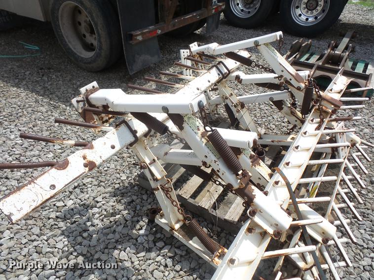 image for item EJ9448 Harrows