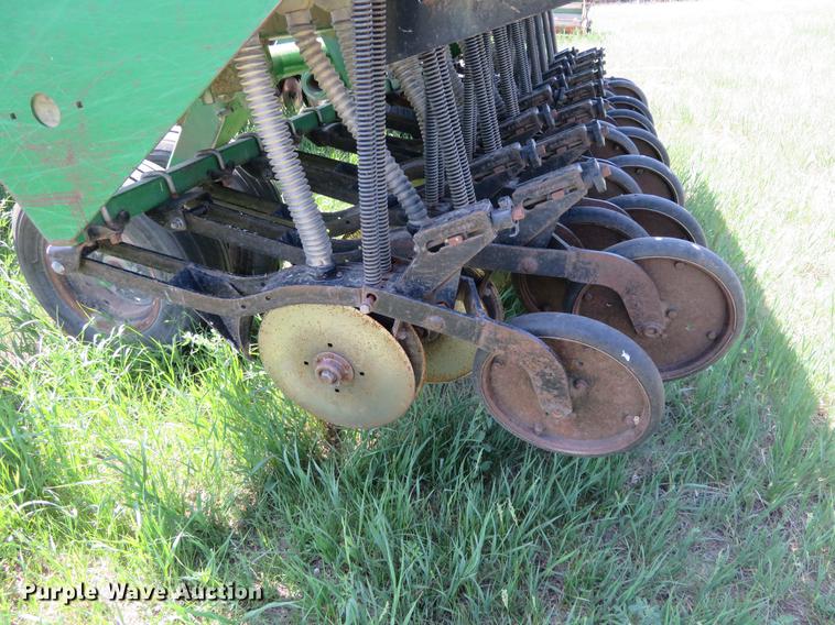 image for item EJ9600 Great Plains Solid Stand 30 grain drill