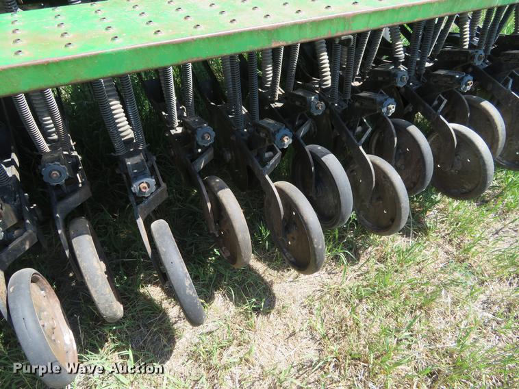 image for item EJ9600 Great Plains Solid Stand 30 grain drill