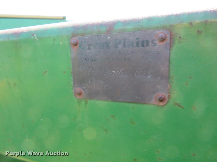 image for item EJ9600 Great Plains Solid Stand 30 grain drill