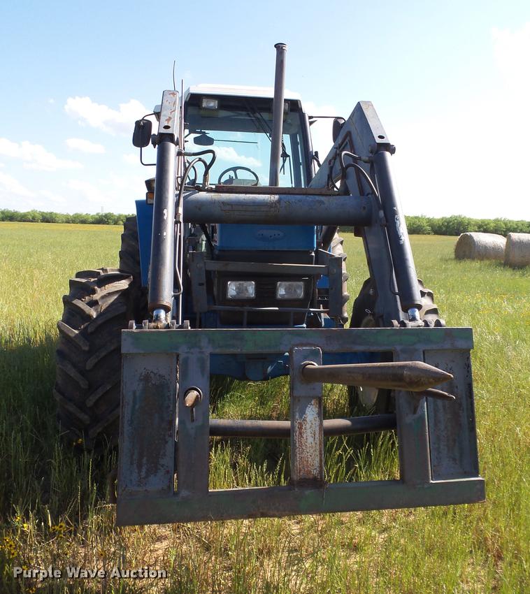 image for item EN9570 1993 Ford 7740 MFWD tractor