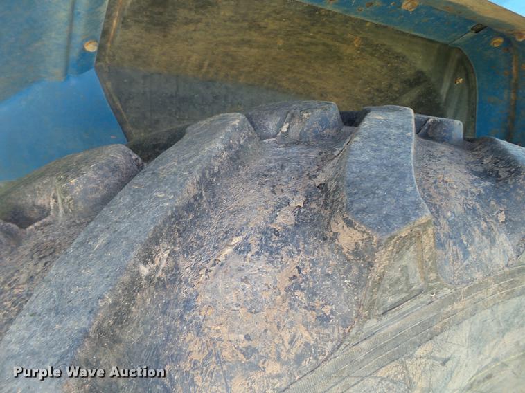 image for item EN9570 1993 Ford 7740 MFWD tractor