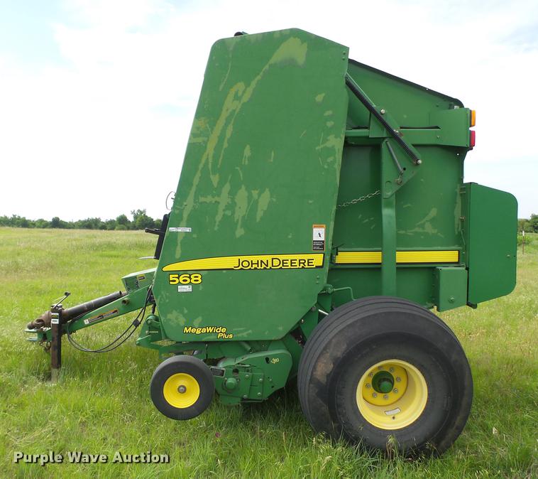 image for item EN9572 2008 John Deere 568 Mega Wide Plus round baler