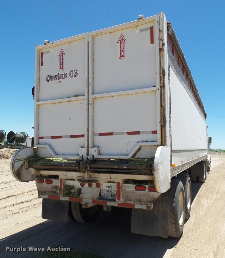 image for item EN9579 2006 Aeroswint live bottom silage trailer