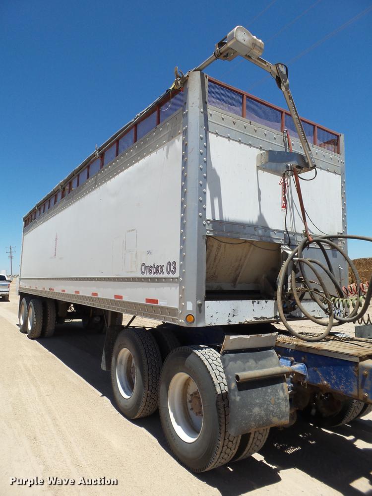 image for item EN9579 2006 Aeroswint live bottom silage trailer