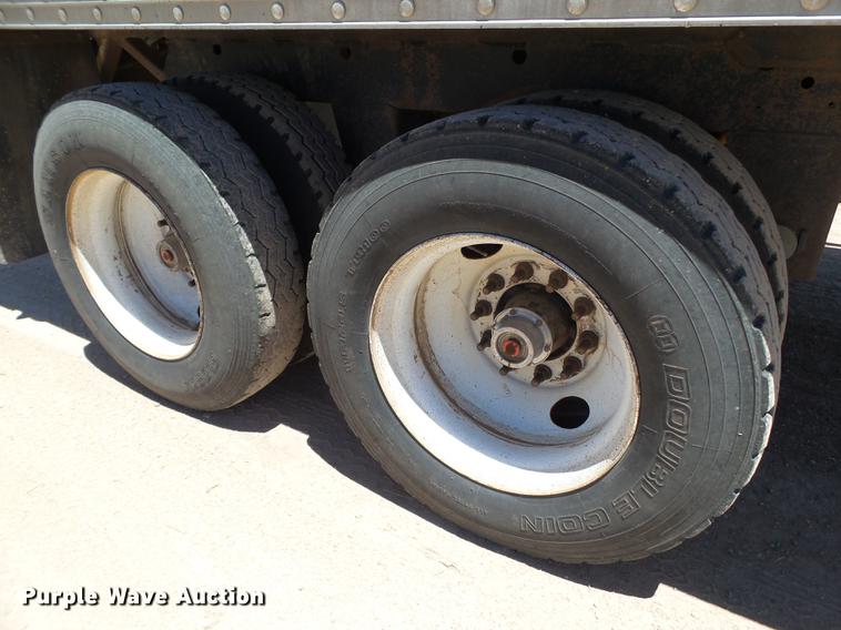 image for item EN9579 2006 Aeroswint live bottom silage trailer