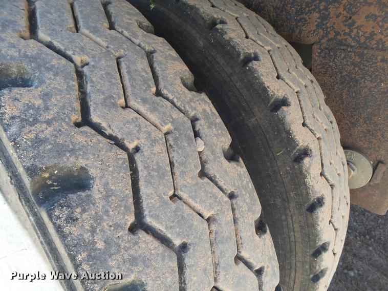 image for item EN9579 2006 Aeroswint live bottom silage trailer