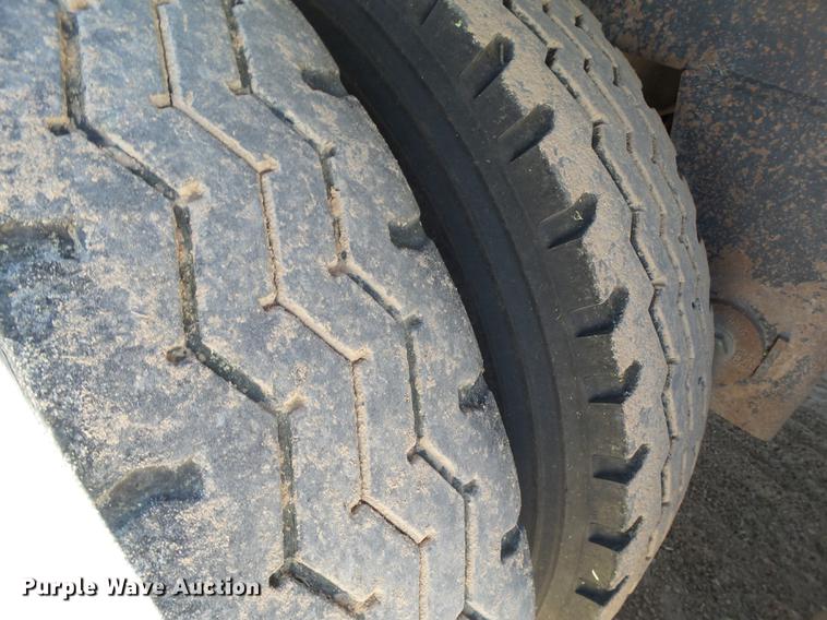 image for item EN9579 2006 Aeroswint live bottom silage trailer