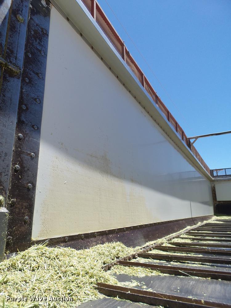 image for item EN9579 2006 Aeroswint live bottom silage trailer