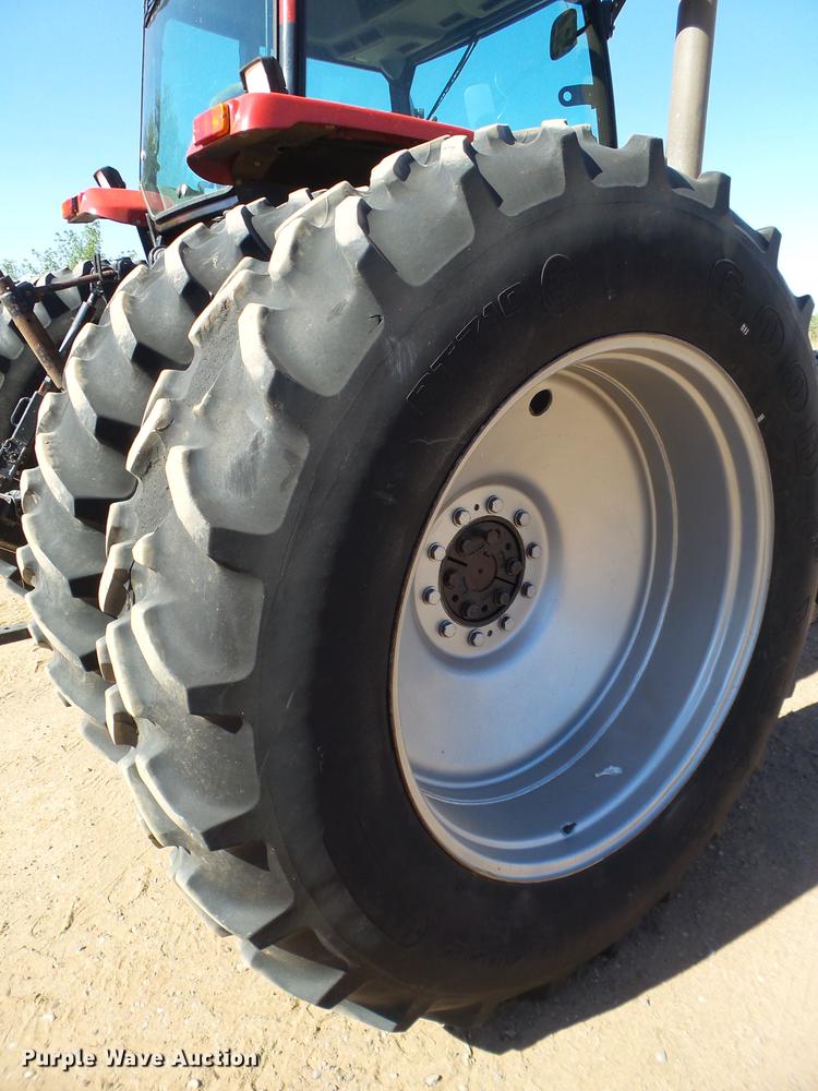 image for item EN9581 2002 Case IH MX170 MFWD tractor