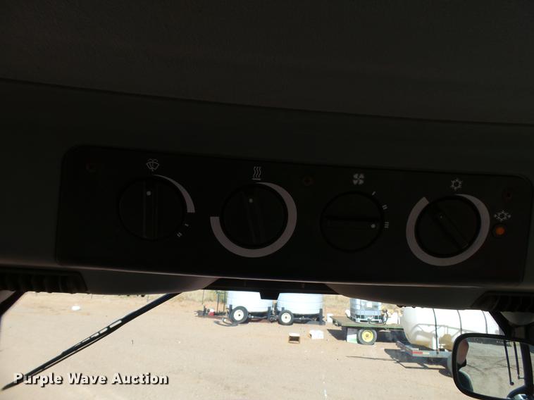 image for item EN9581 2002 Case IH MX170 MFWD tractor