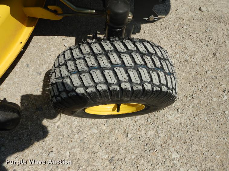 image for item EQ9959 John Deere X304 lawn mower