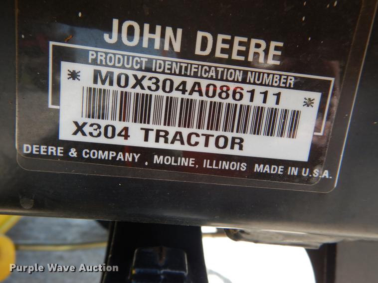 image for item EQ9959 John Deere X304 lawn mower